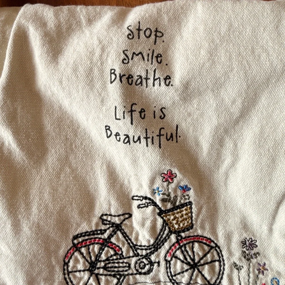 Natural Life Women's Embroidered "Stop, Smile, Breathe. Life is Beautiful" Purse - Picture 3 of 10